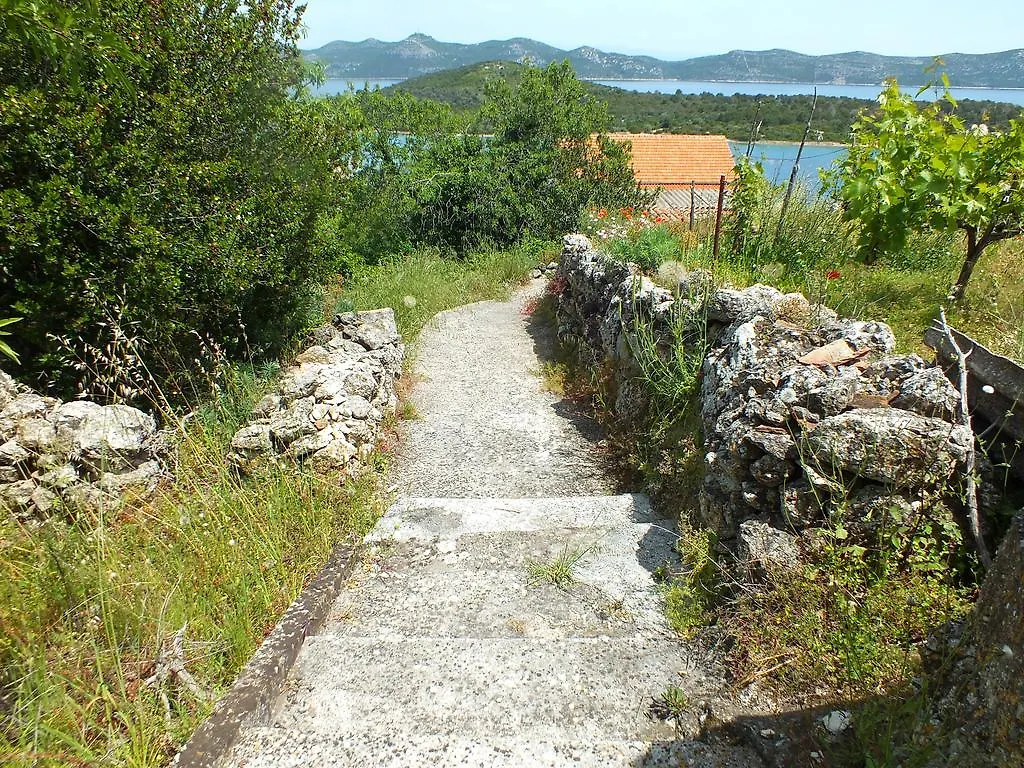 Villa Cortes Mali Iz 0*,