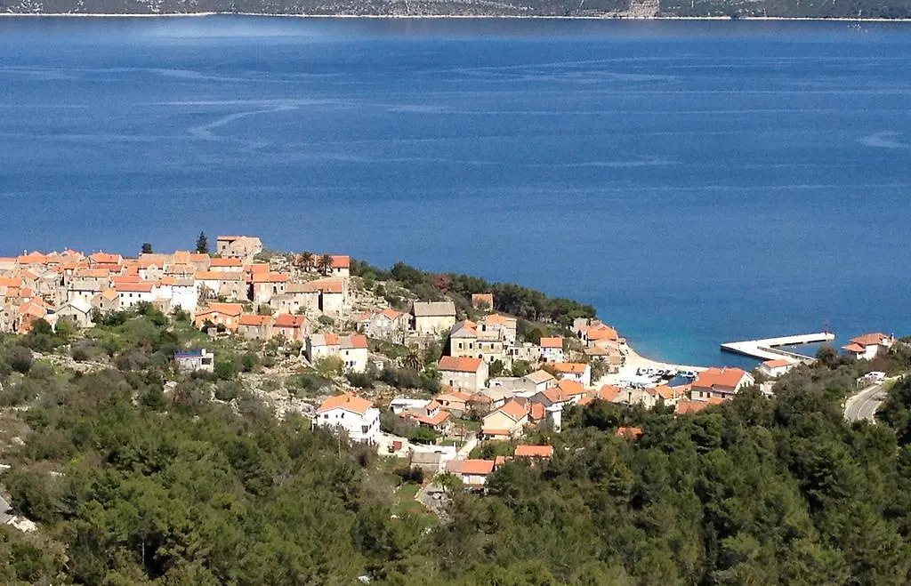 Guest house Villa Cortes Mali Iz Croatia
