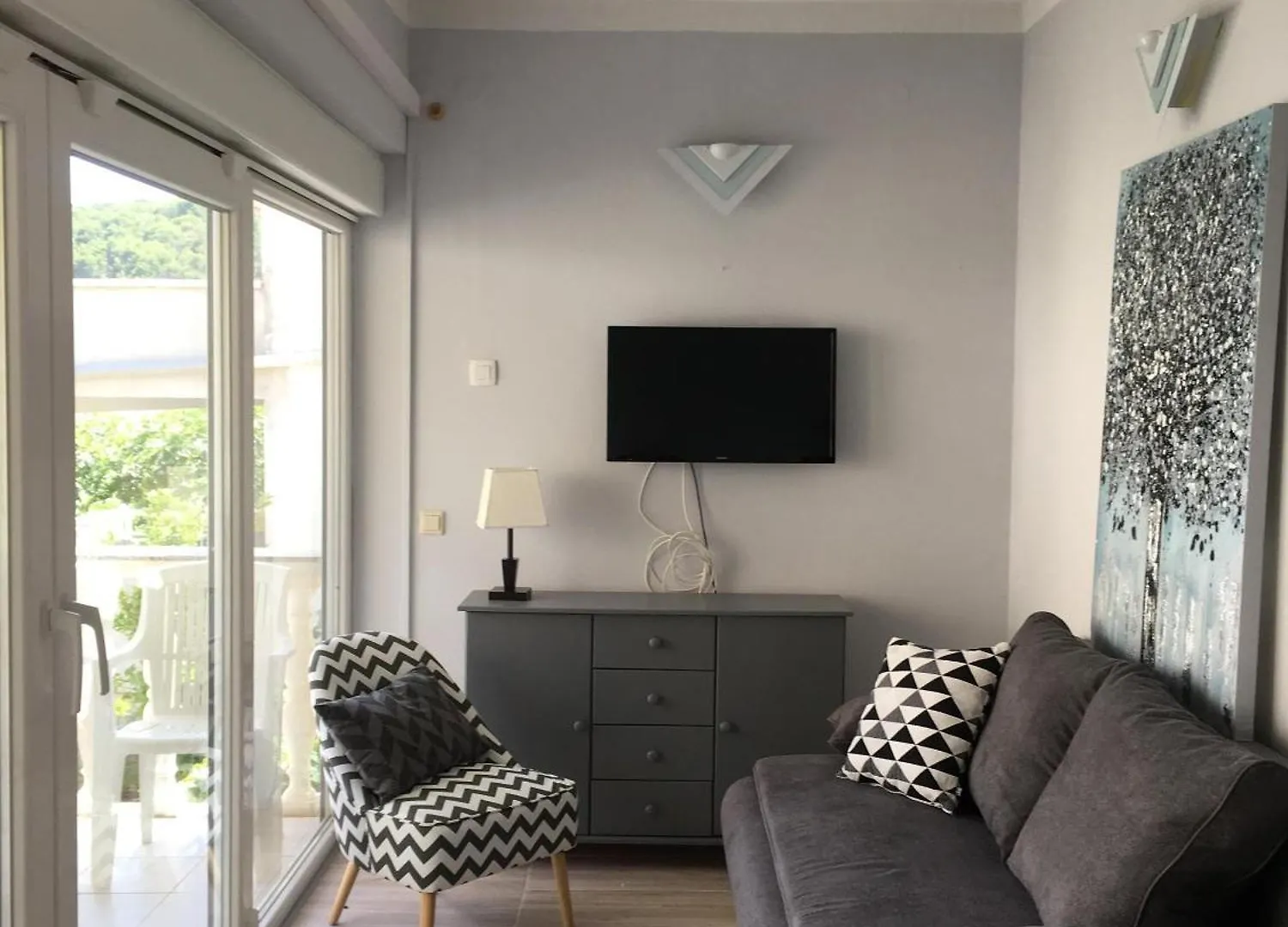 Guest house Villa Cortes Mali Iz Croatia