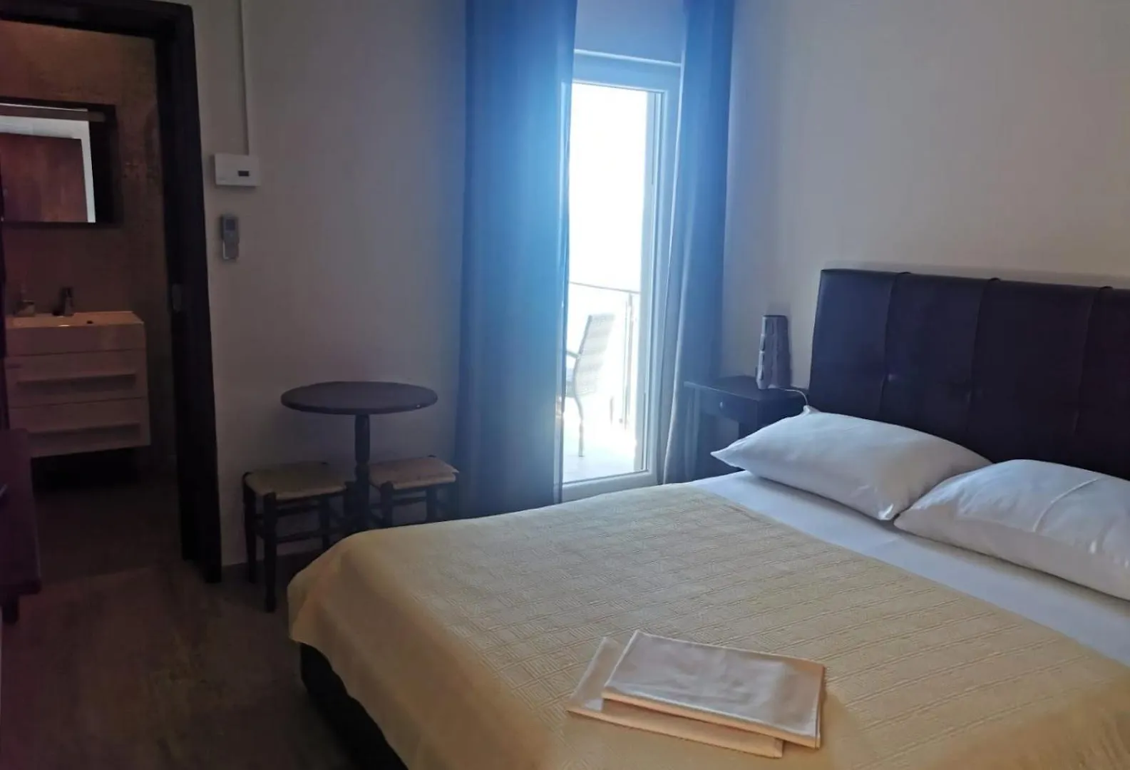 Villa Cortes Mali Iz
