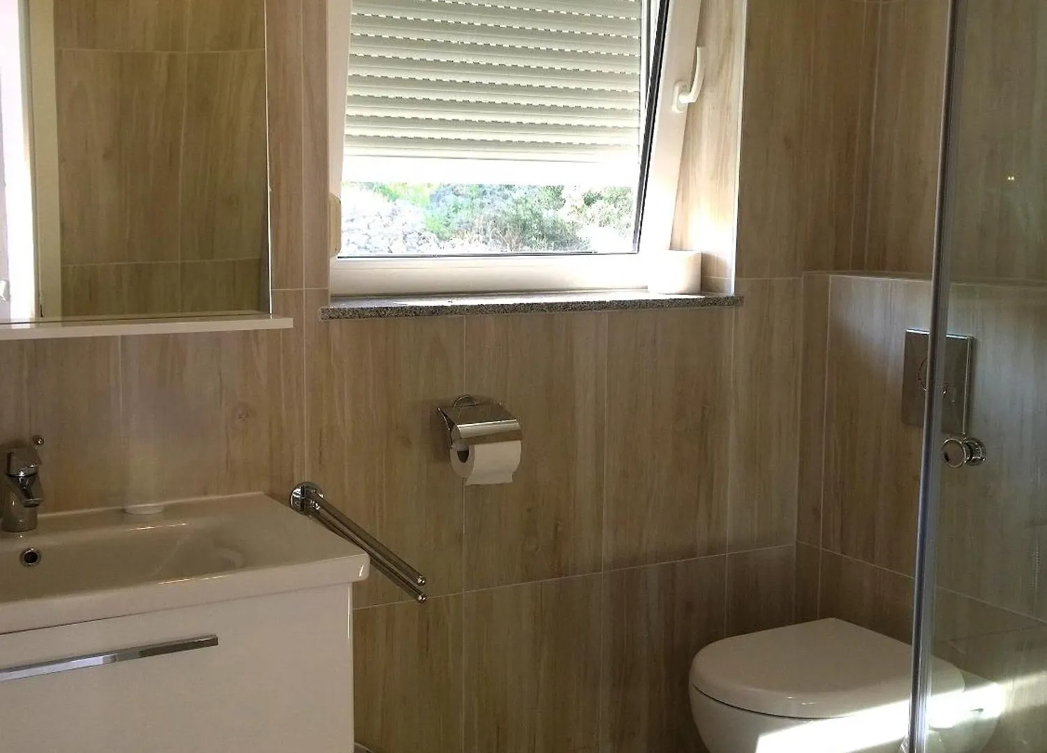 Guest house Villa Cortes Mali Iz