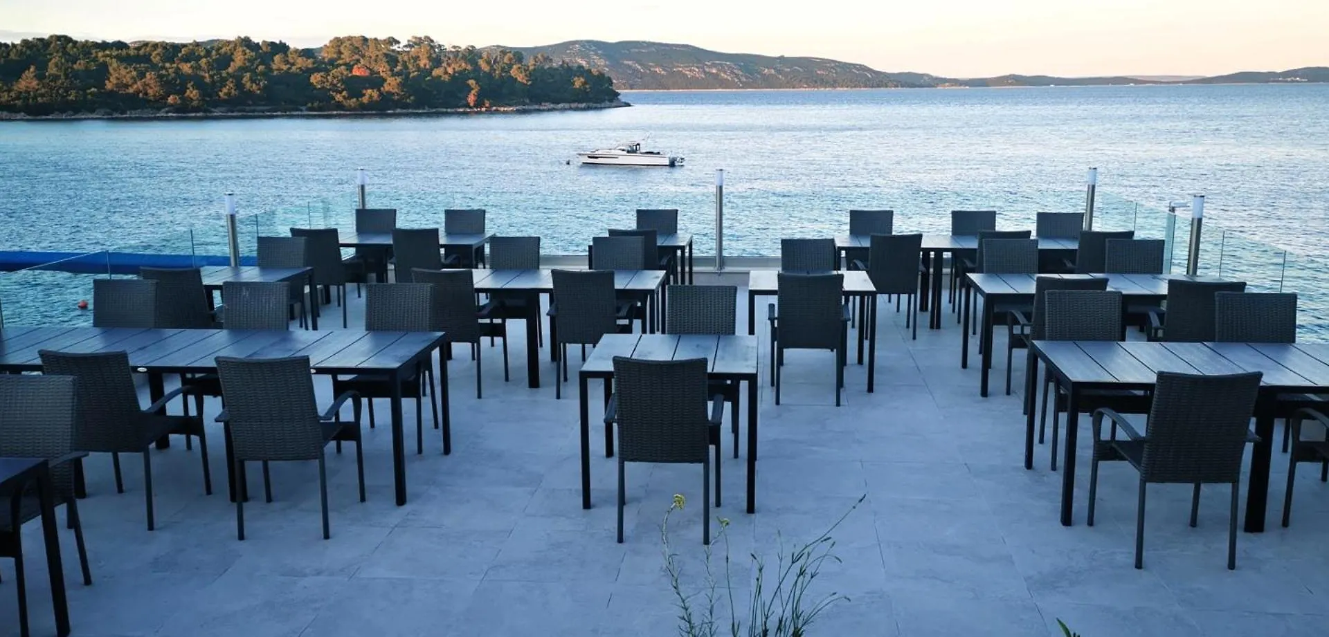Villa Cortes Mali Iz Croatia